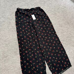 Weworewhat Tailored Pant Women's Cherry print NWT